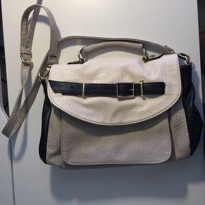 Steve Madden Professional mid sized handbag